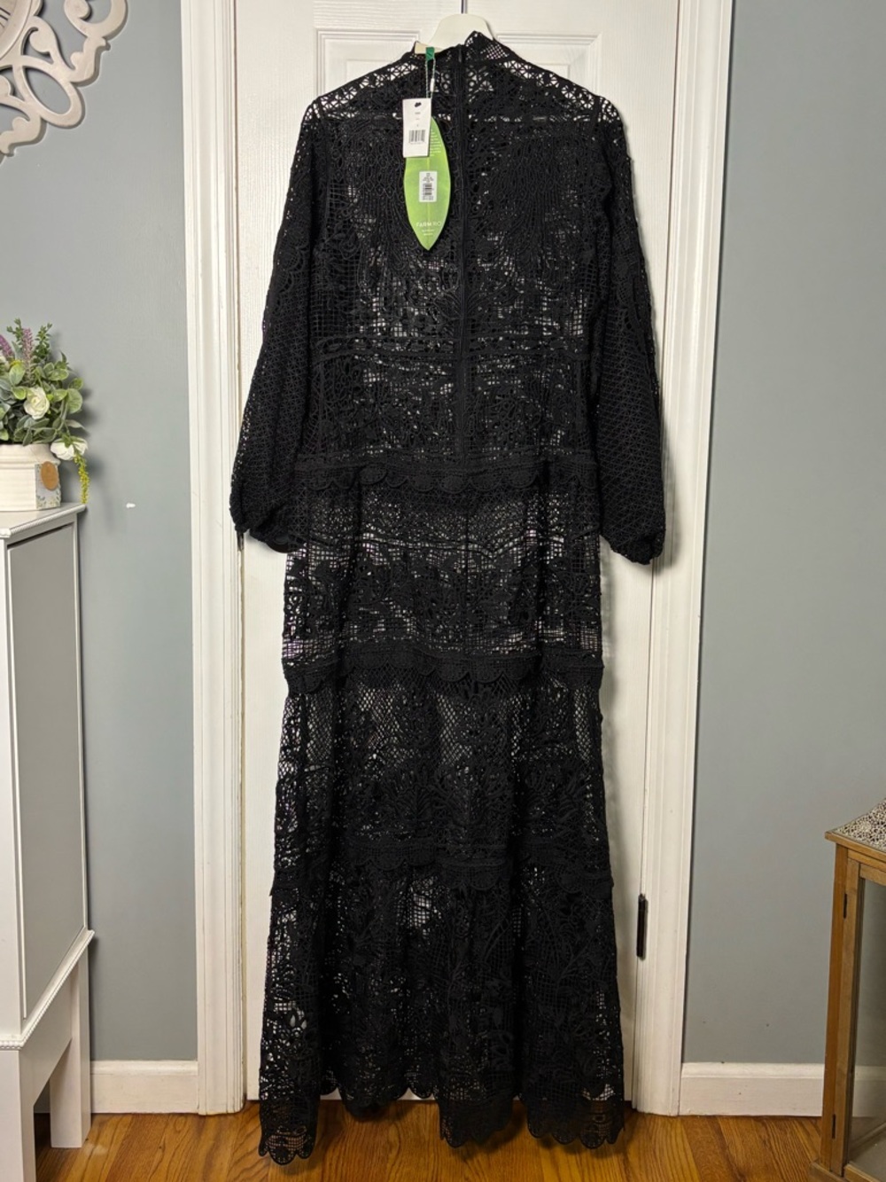 FARM Rio Guipure Long Sleeve Maxi Dress NWT - Size Medium - Picture 6 of 9